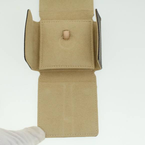 LOUIS VUITTON Case Key Wallet - Picture 16 of 16